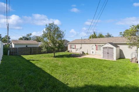 1085 Fairview Drive Marion IA 52302