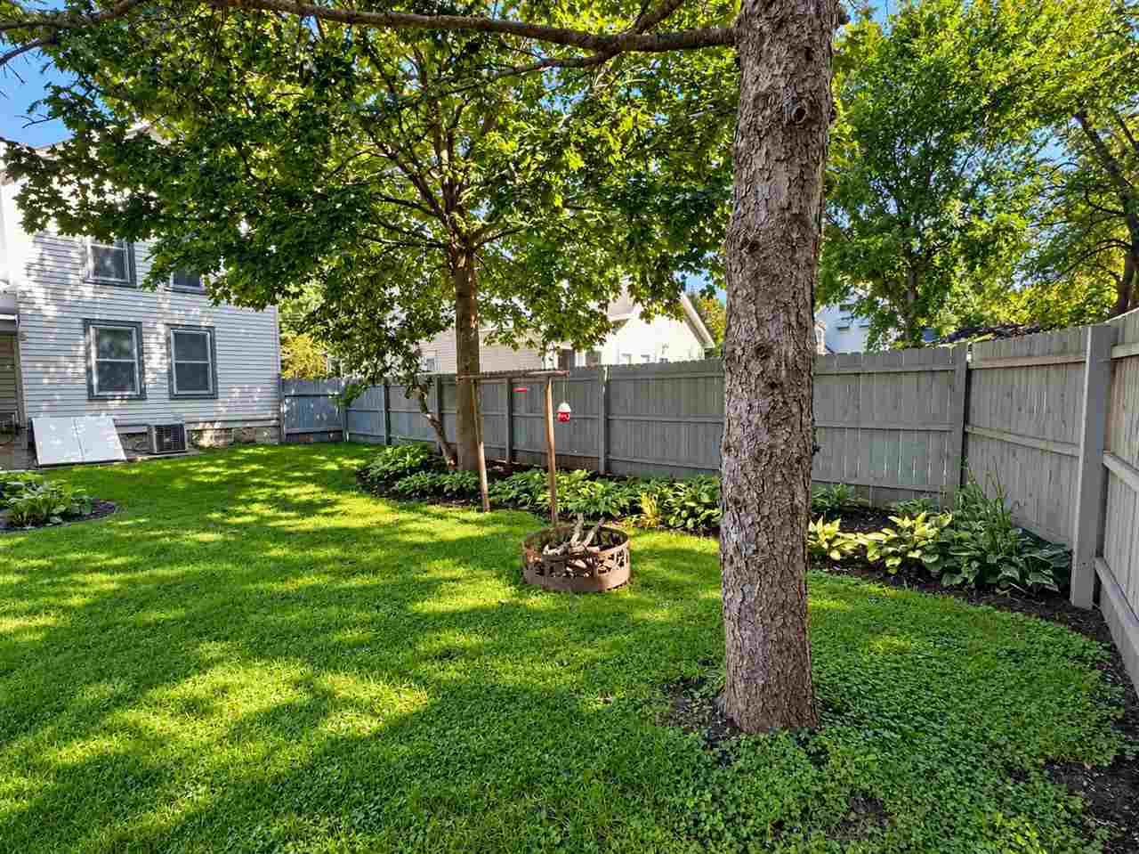 913 Walnut Street Iowa City IA 52240-3343