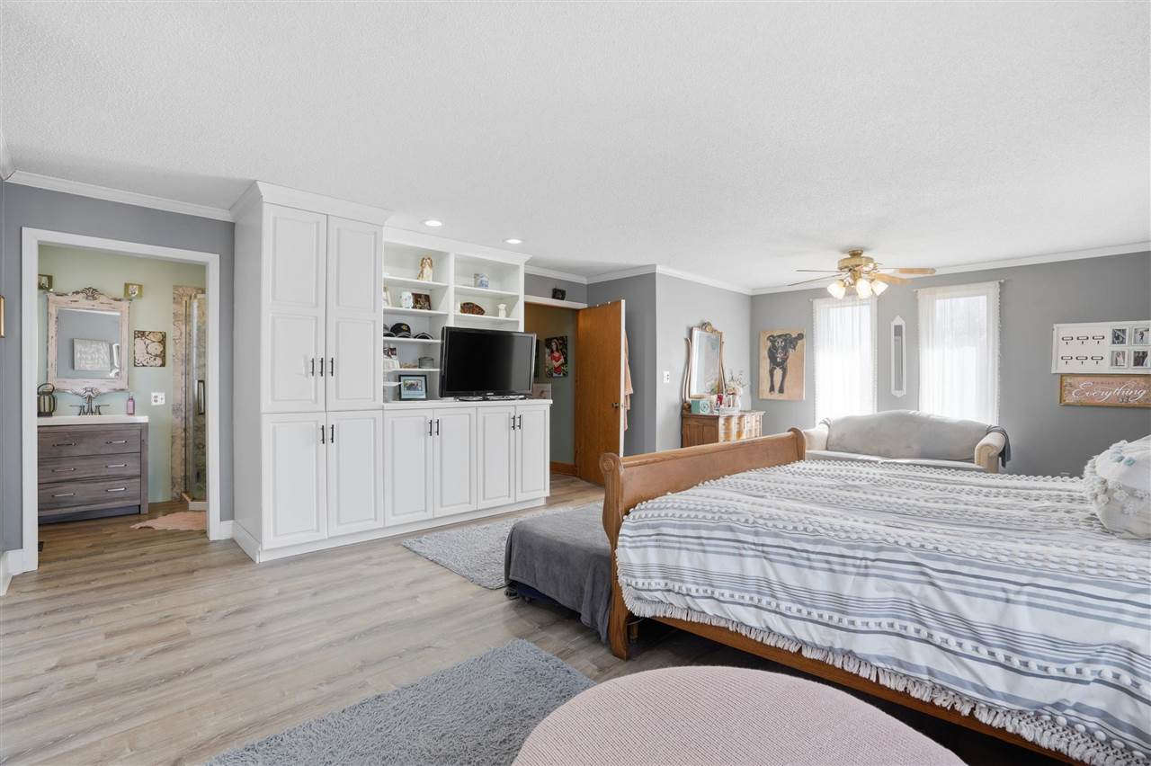 1105 N Marion Washington IA 52353