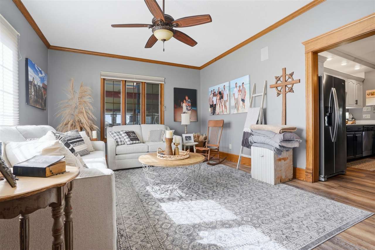 1105 N Marion Washington IA 52353