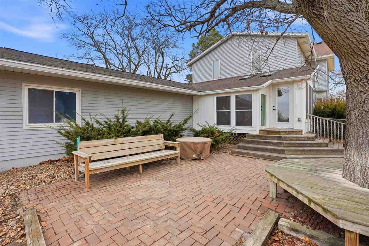 1105 N Marion Washington IA 52353