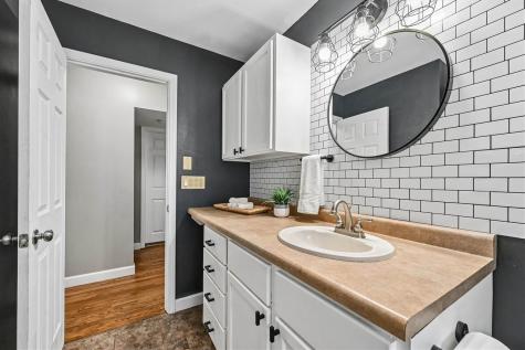 3729 NE Northwood Drive Cedar Rapids IA 52402