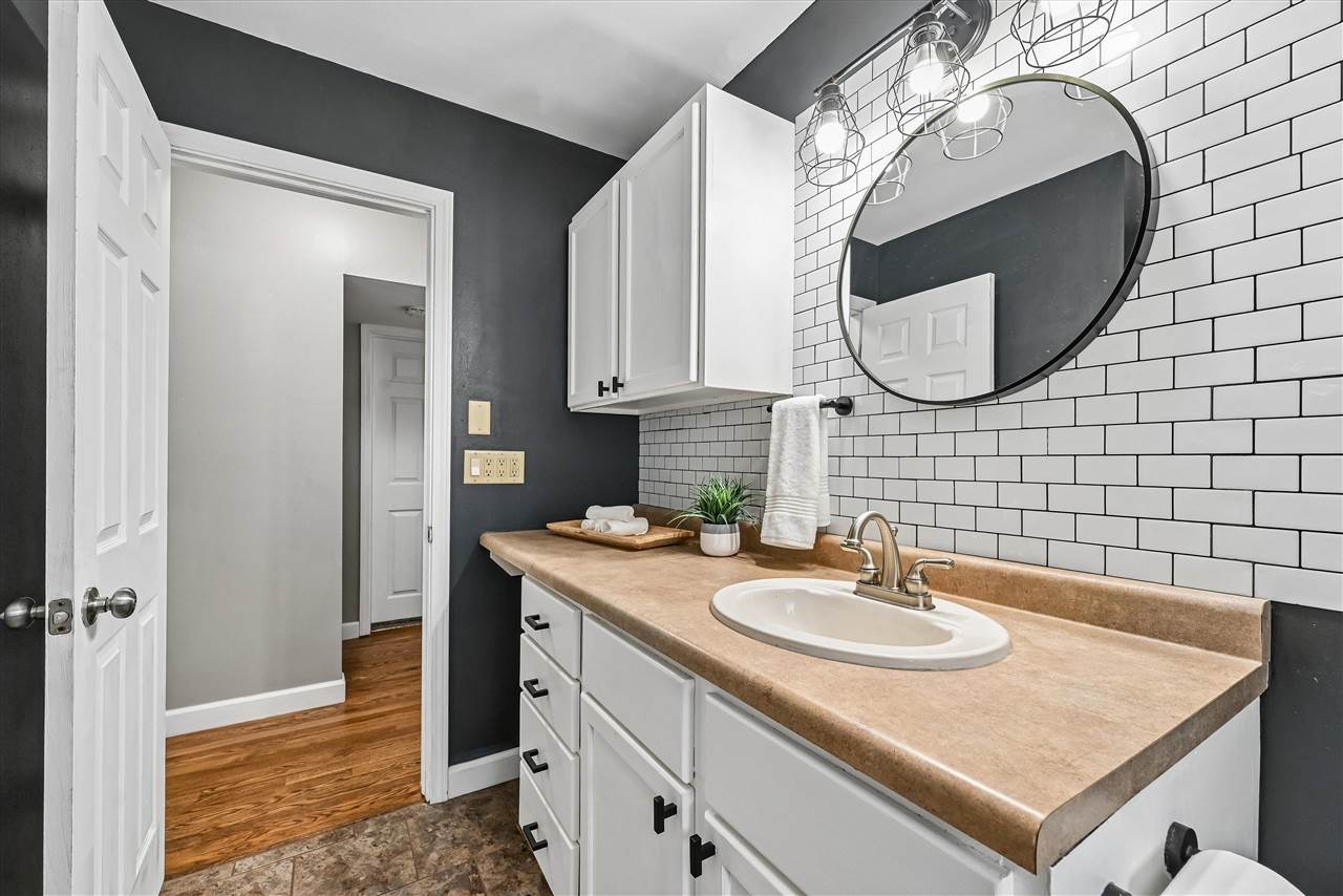 3729 NE Northwood Drive Cedar Rapids IA 52402