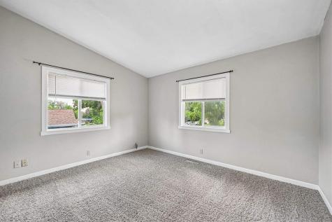 3729 NE Northwood Drive Cedar Rapids IA 52402