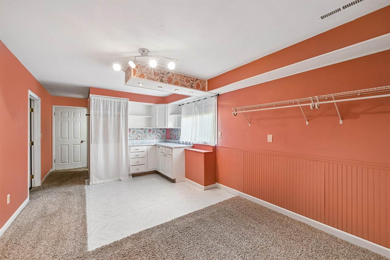 3729 NE Northwood Drive Cedar Rapids IA 52402