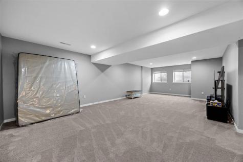 765 Hanks Drive Iowa City IA 52240