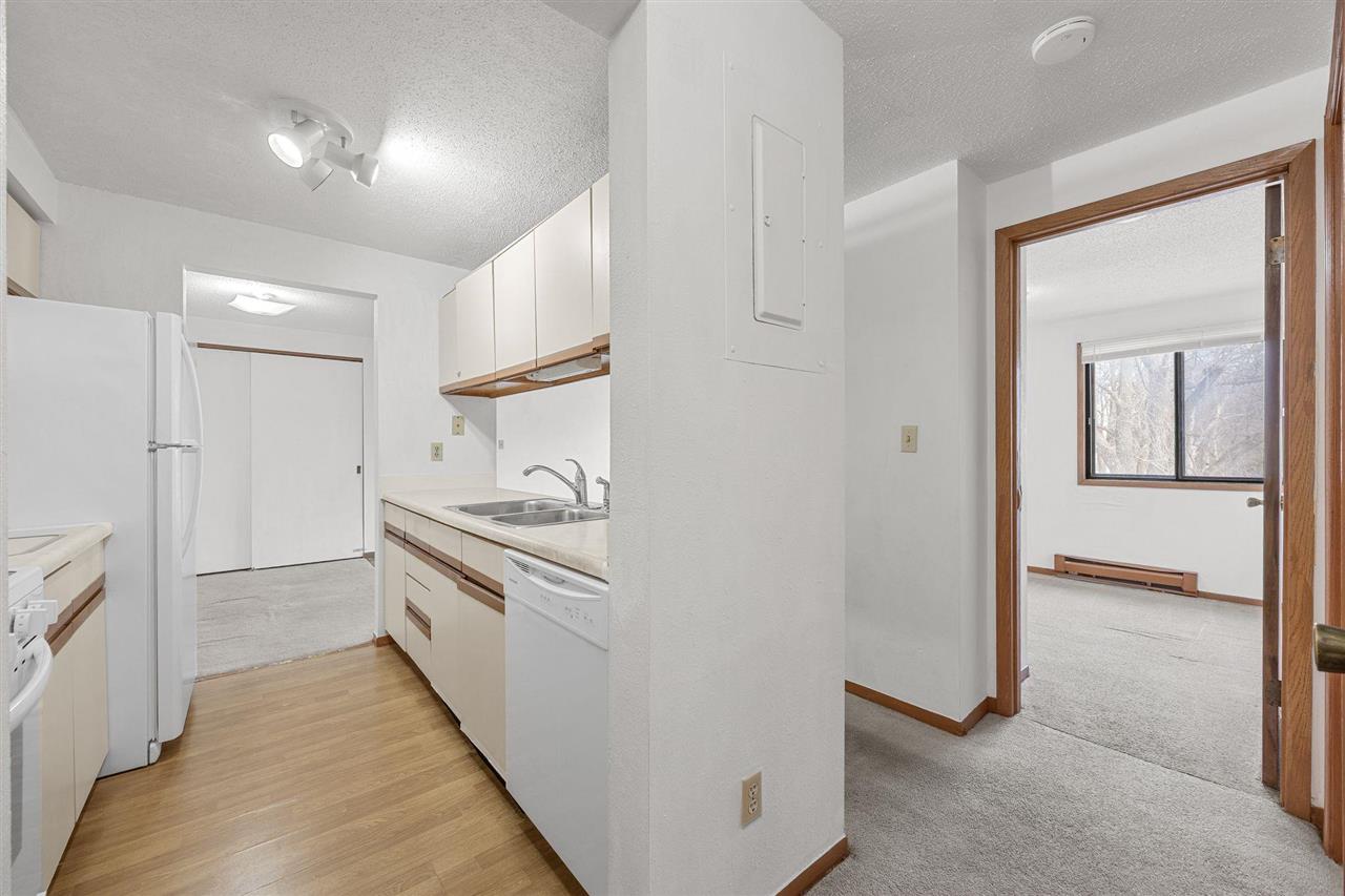 814 Benton Drive Iowa City IA 52246
