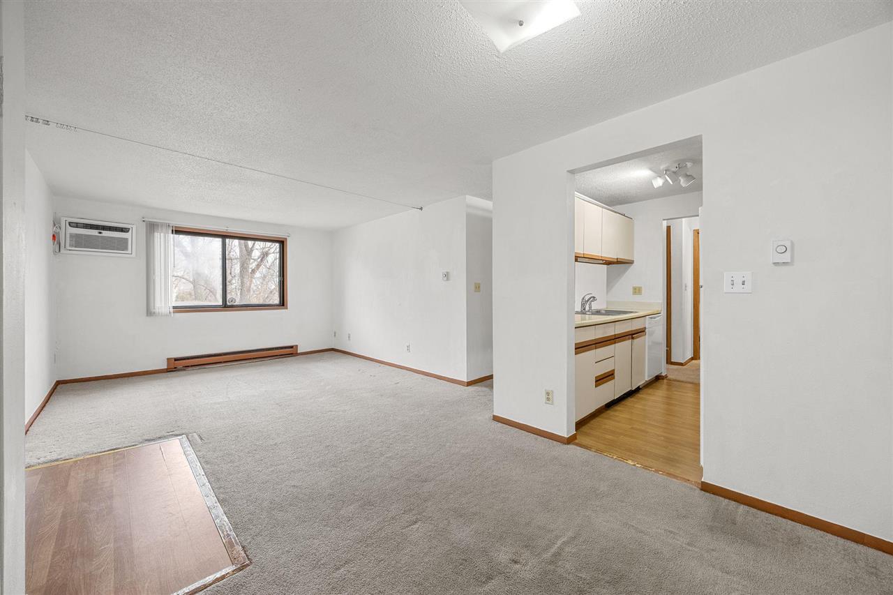 814 Benton Drive Iowa City IA 52246