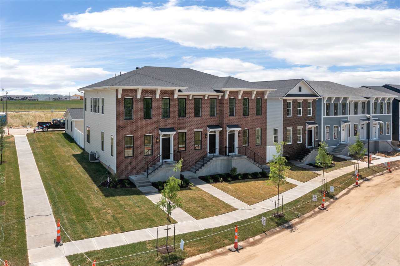 3002 Tommy Lane Coralville IA 52241