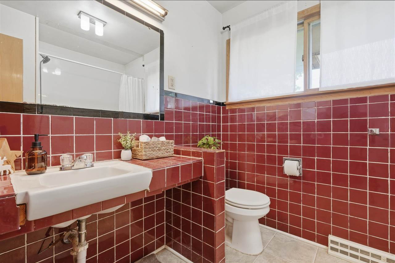 507 E Washington Avenue Keota IA 52248