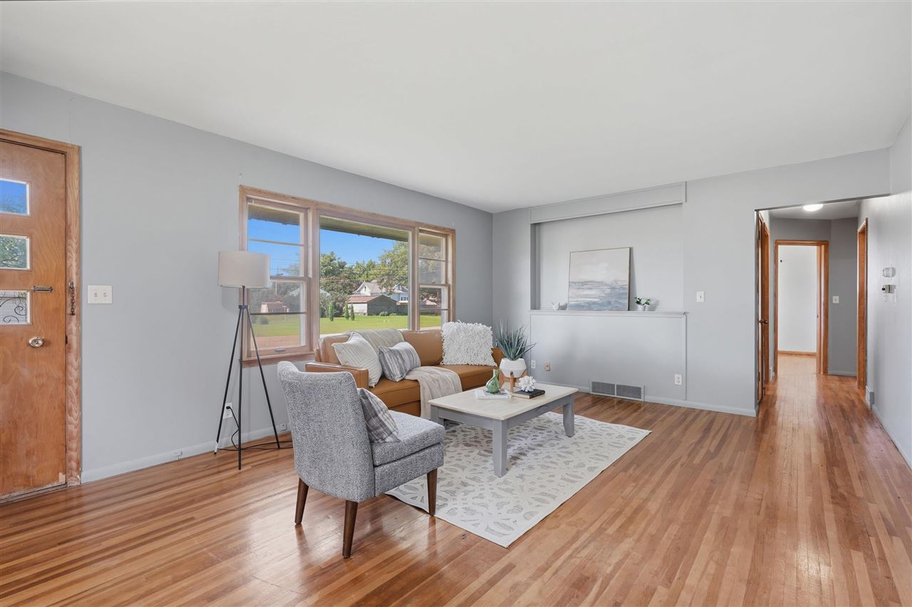 507 E Washington Avenue Keota IA 52248