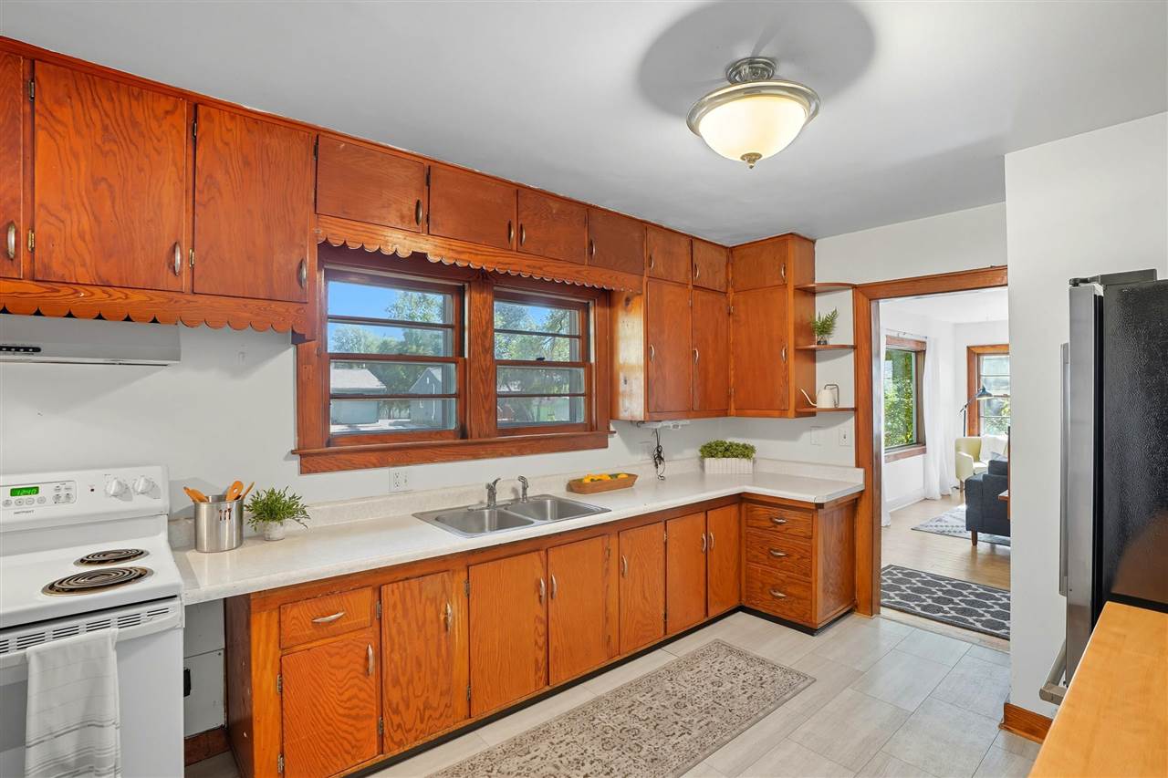 718 6th Avenue Coralville IA 52241