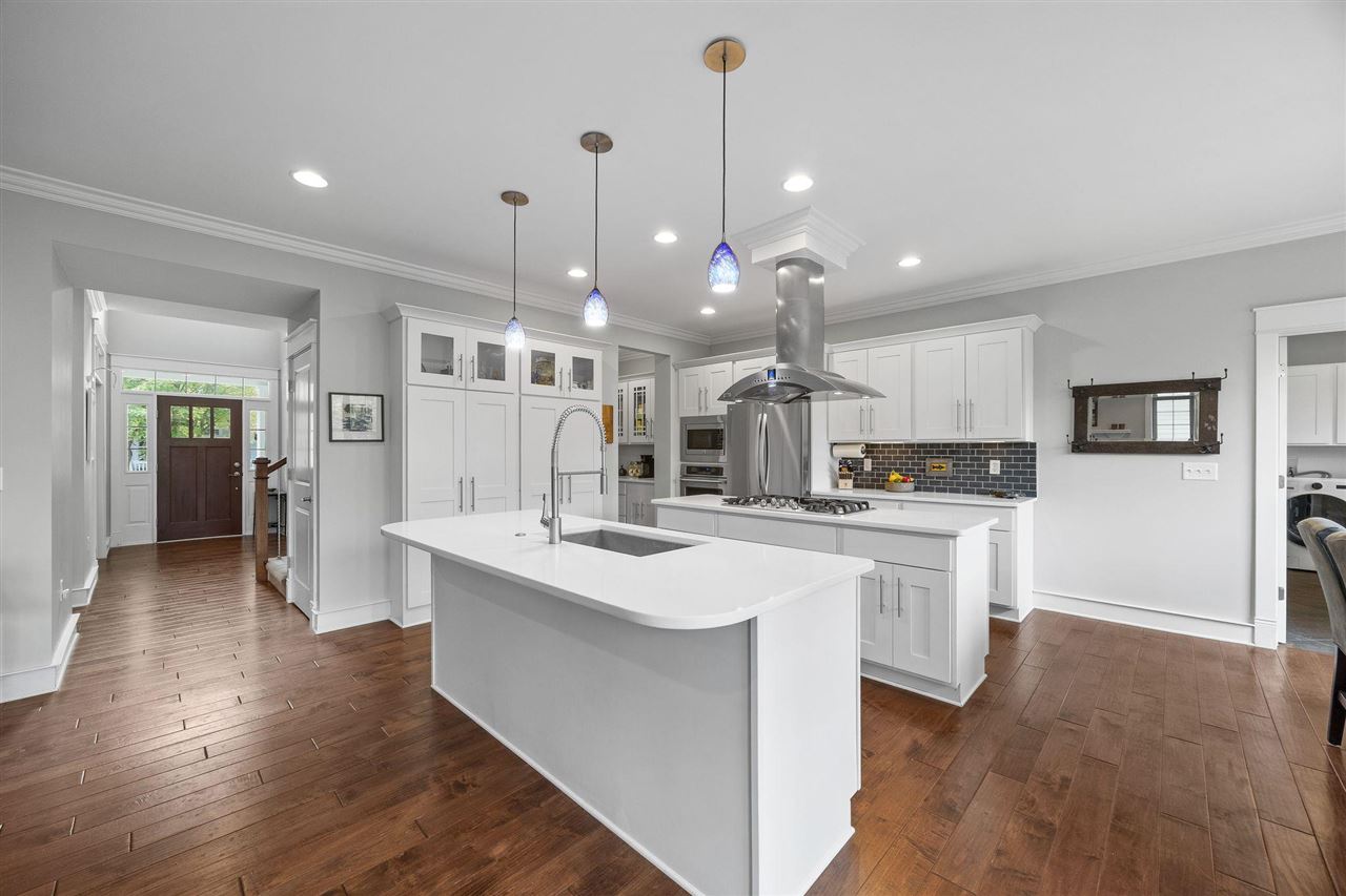 720 Walker Circle Iowa City IA 52245