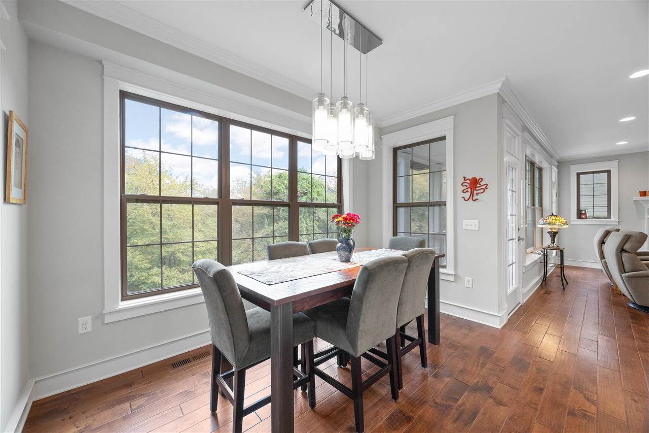 720 Walker Circle Iowa City IA 52245