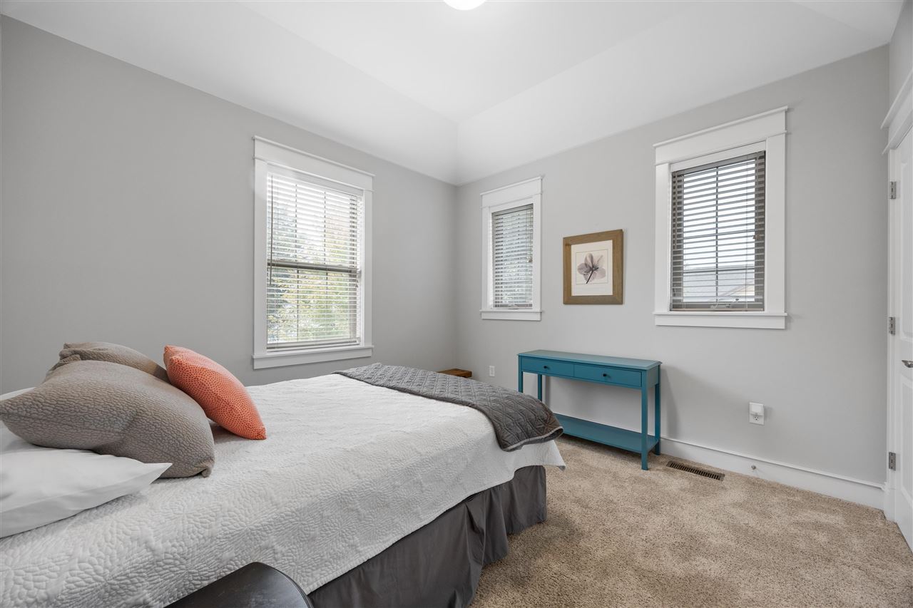 720 Walker Circle Iowa City IA 52245