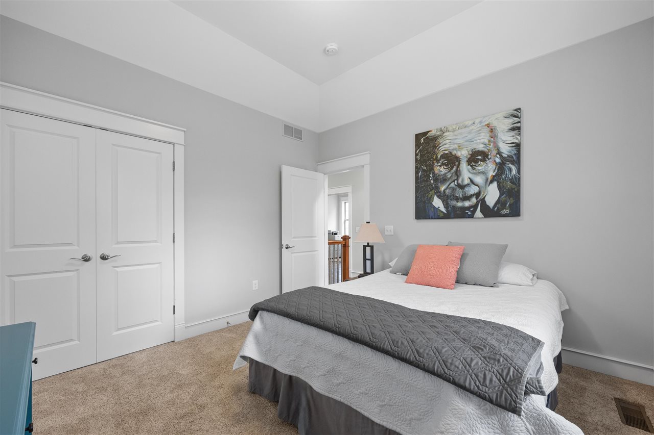 720 Walker Circle Iowa City IA 52245