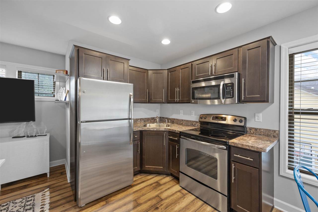 720 Walker Circle Iowa City IA 52245