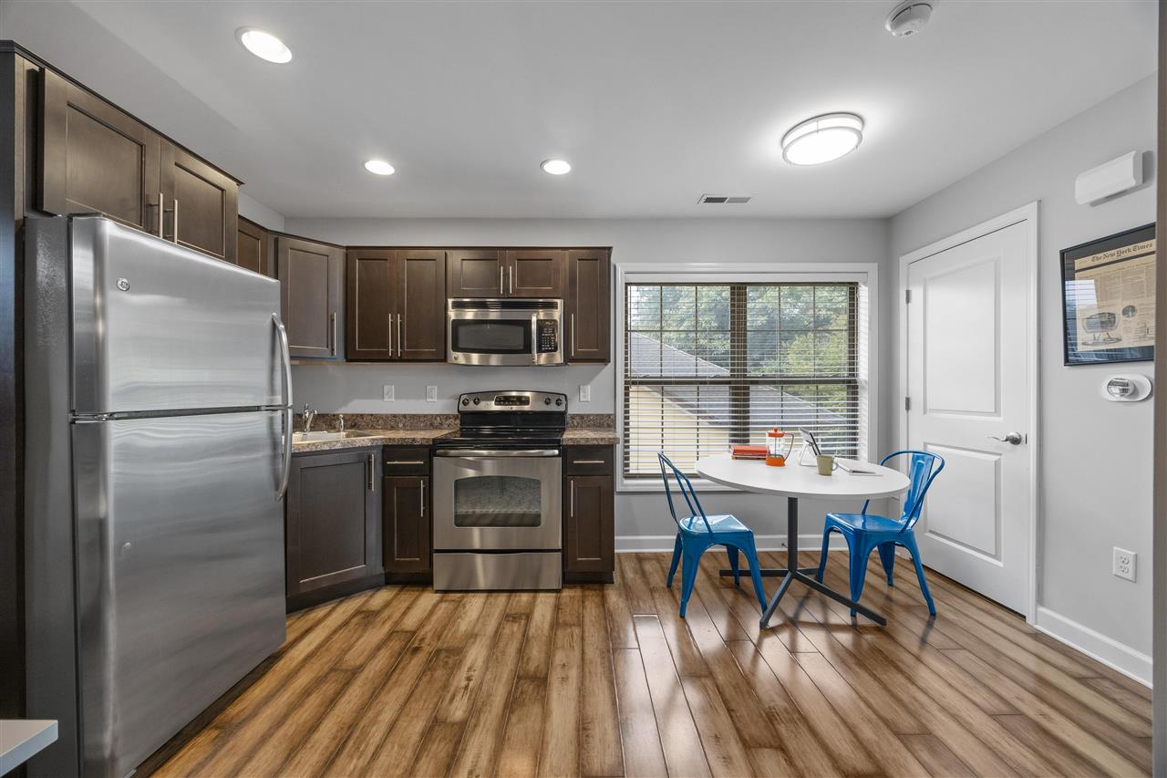 720 Walker Circle Iowa City IA 52245