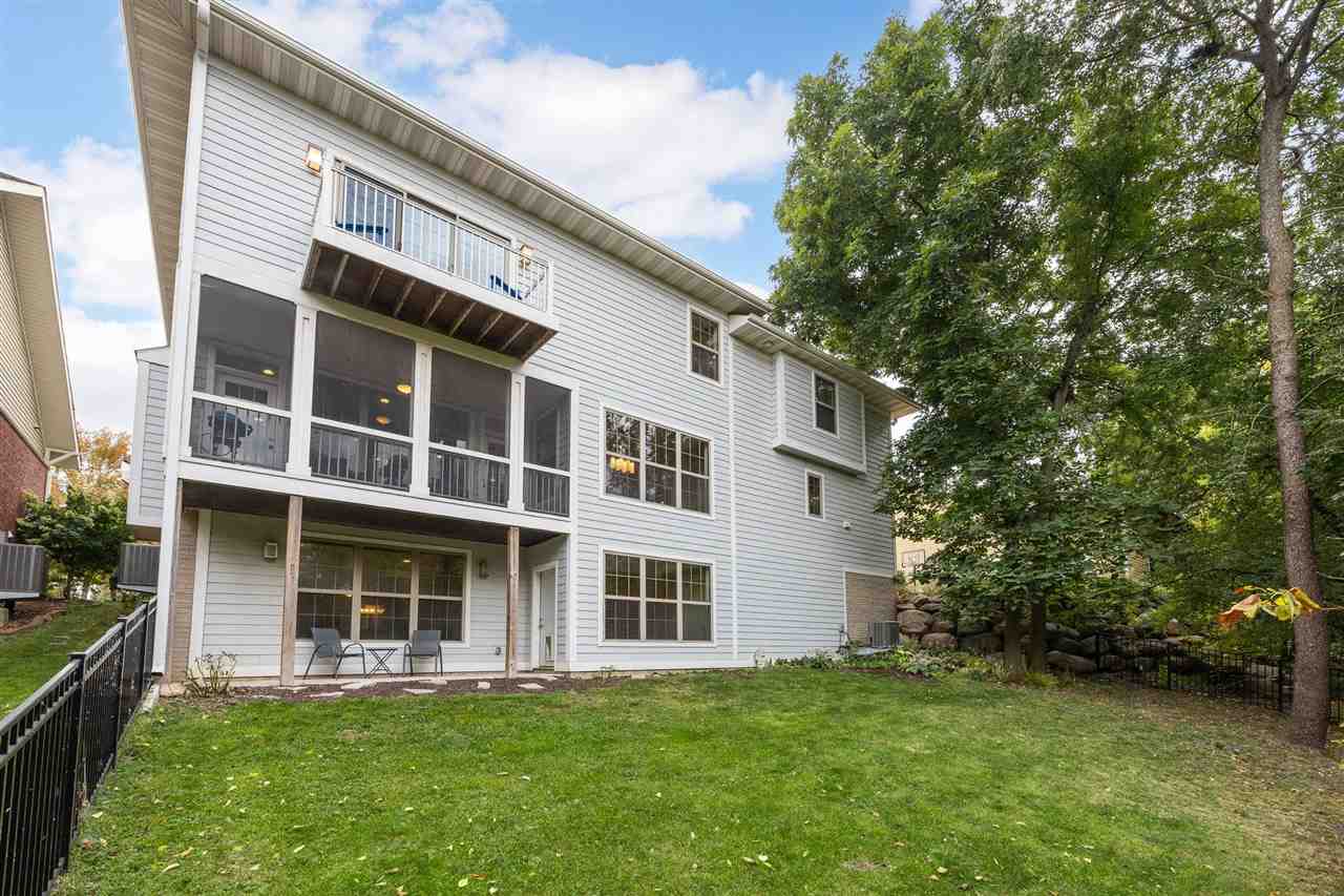 720 Walker Circle Iowa City IA 52245