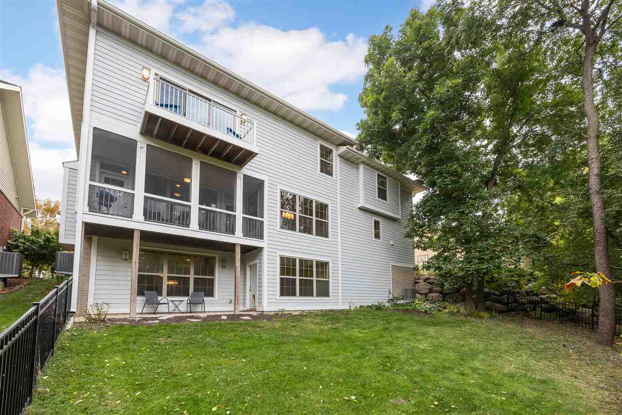 720 Walker Circle Iowa City IA 52245