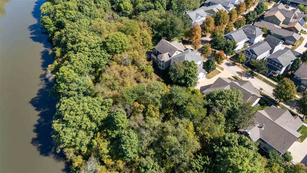 720 Walker Circle Iowa City IA 52245