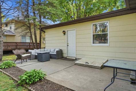 1411 N 2nd Avenue Washington IA 52353