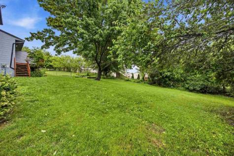 4 South Ridge Court Coralville IA 52241