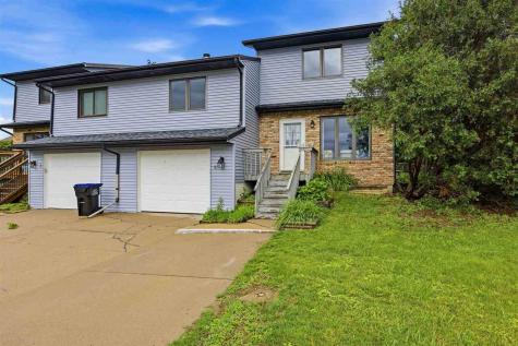 4 South Ridge Court Coralville IA 52241
