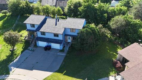 4 South Ridge Court Coralville IA 52241