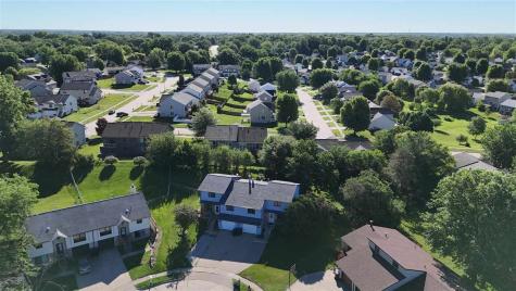 4 South Ridge Court Coralville IA 52241