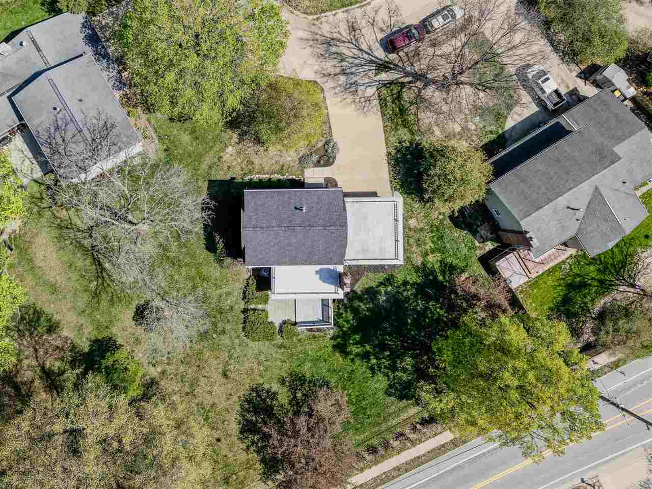 556 Mahaska Court Iowa City IA 52246-1605