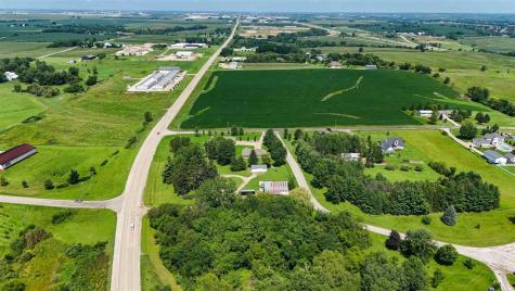 1420 Highway 965 NW Swisher IA 52338