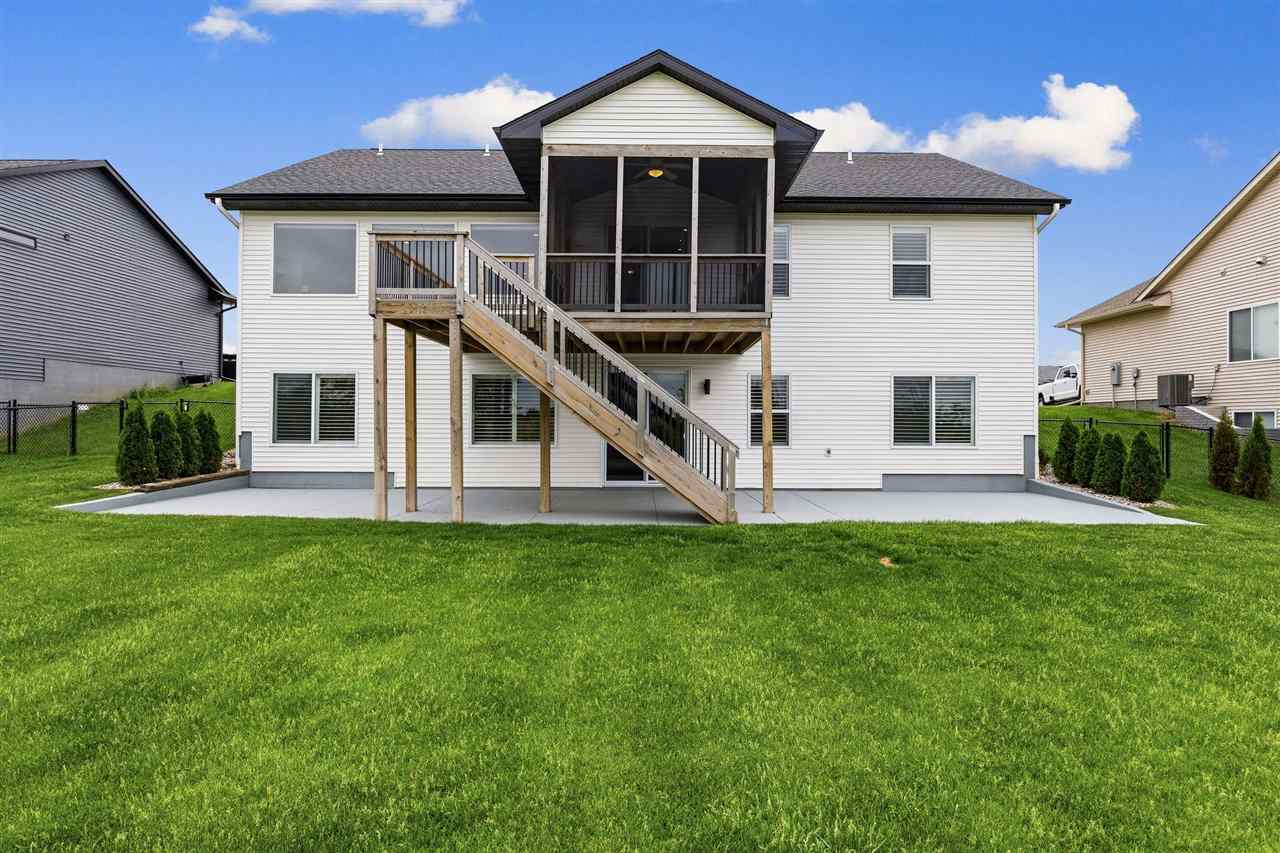 306 Dogwood Lane Tiffin IA 52340