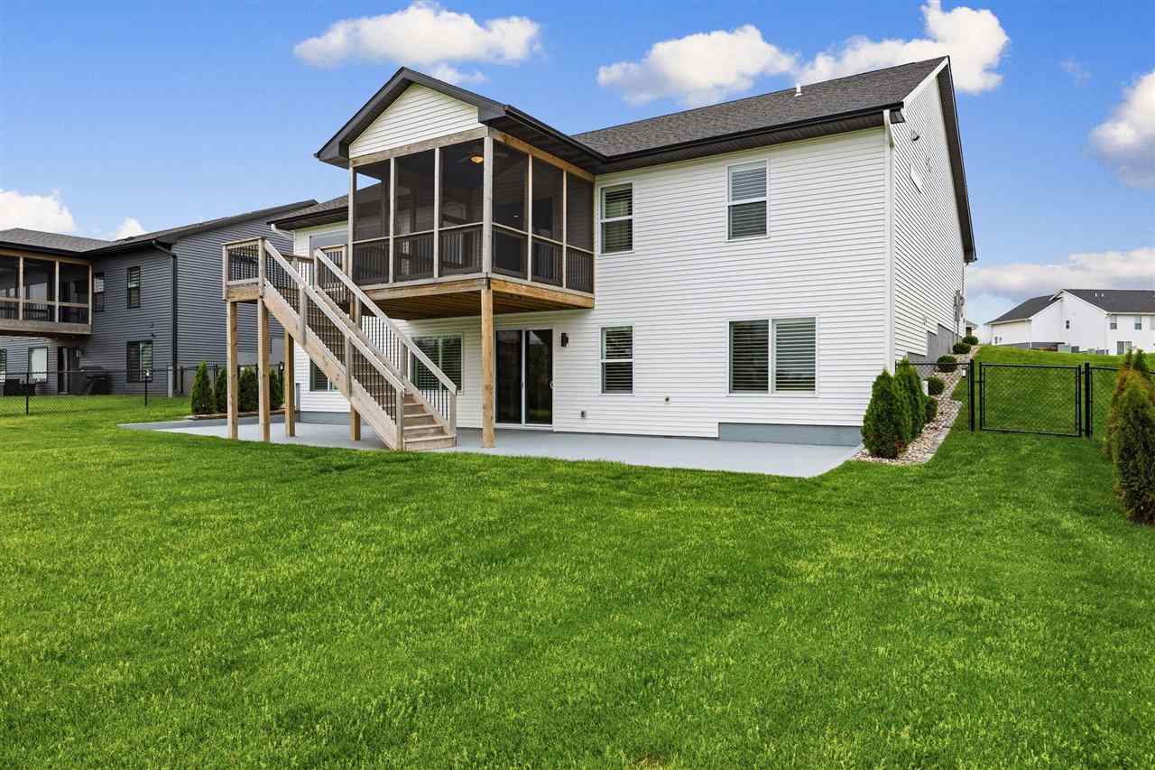 306 Dogwood Lane Tiffin IA 52340