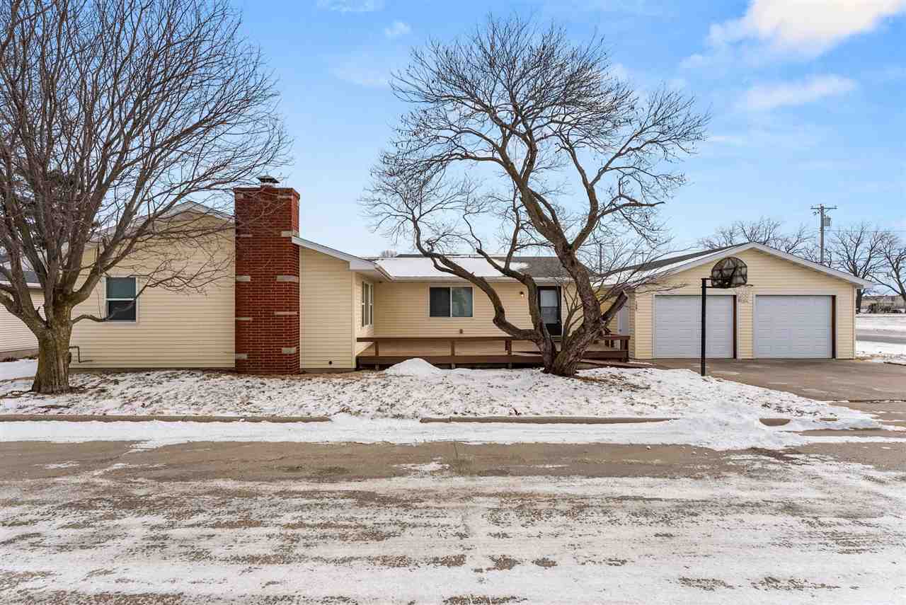 105 Mechanic Street IA 52638