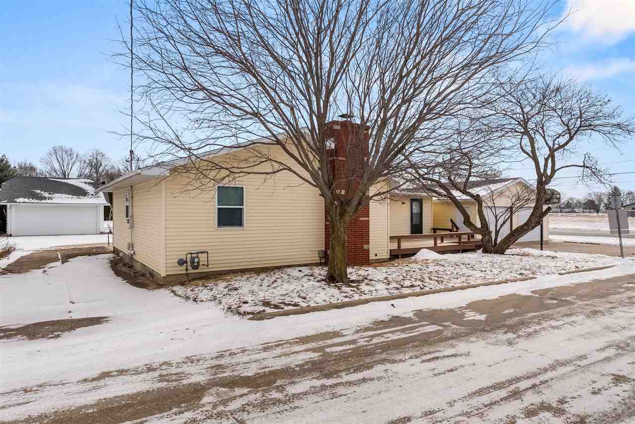 105 Mechanic Street IA 52638