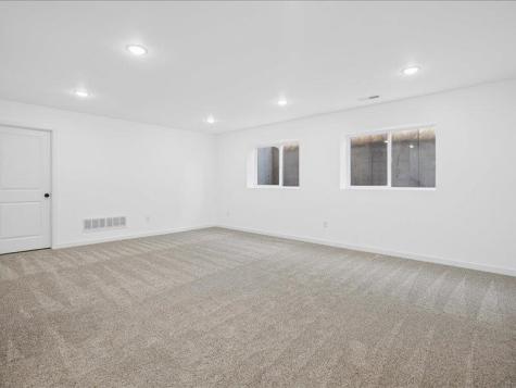1415 Duncan Drive Muscatine IA 52761