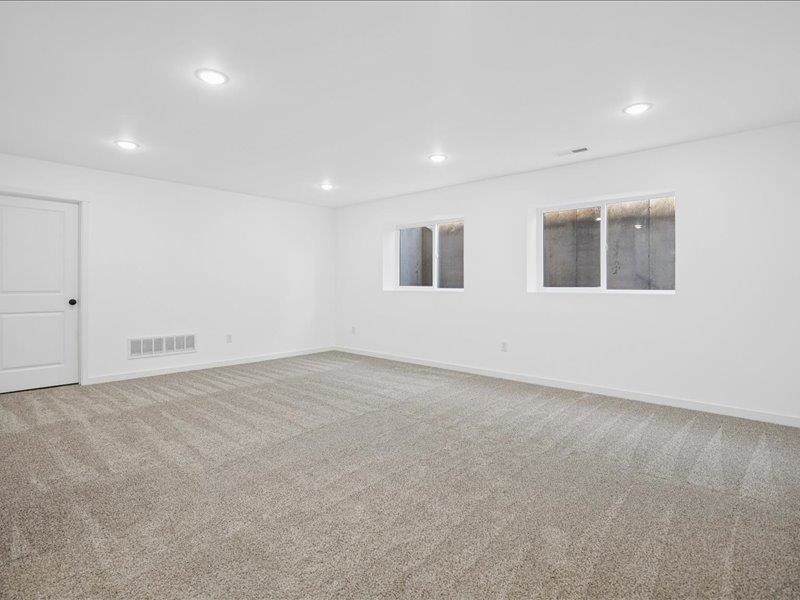 1415 Duncan Drive Muscatine IA 52761