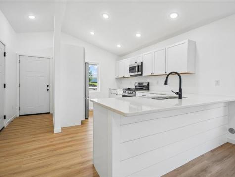 1415 Duncan Drive Muscatine IA 52761