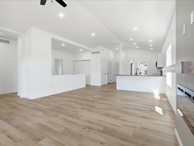 1415 Duncan Drive Muscatine IA 52761