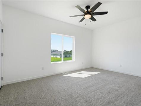 1415 Duncan Drive Muscatine IA 52761