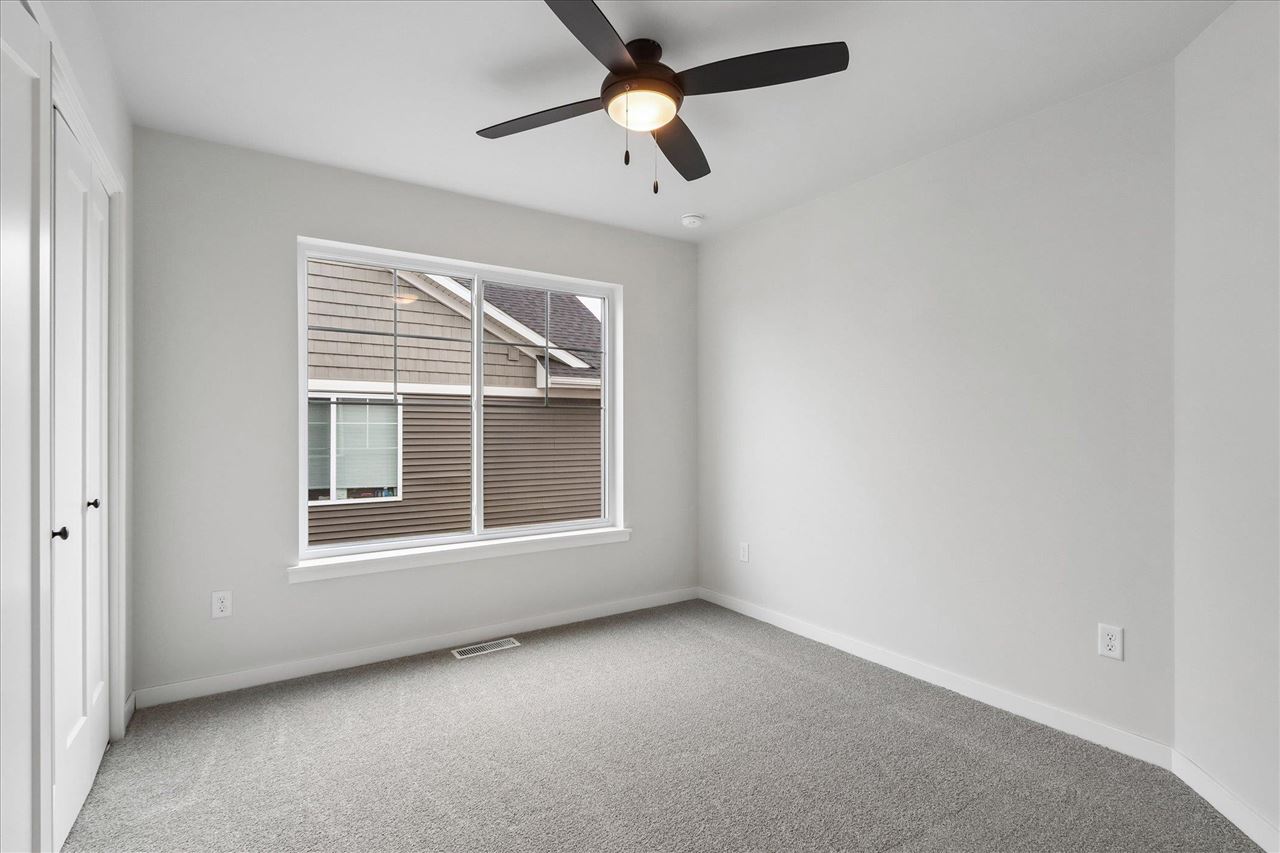 7021 Harlan Eddy Drive SW Cedar Rapids IA 52404