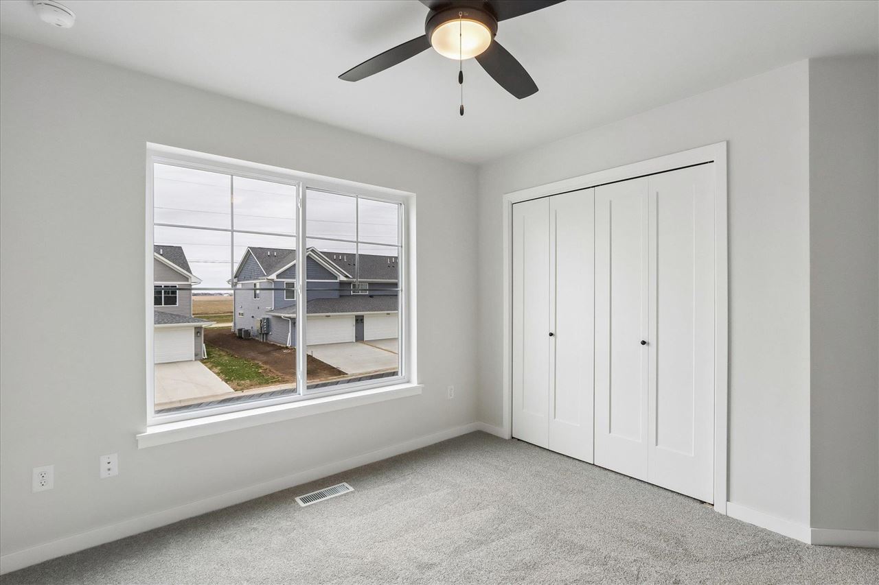 7021 Harlan Eddy Drive SW Cedar Rapids IA 52404