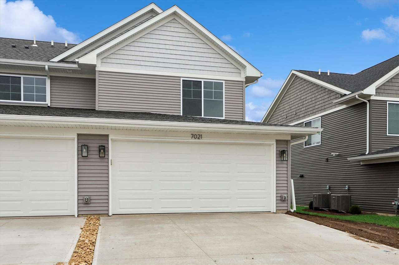 7021 Harlan Eddy Drive SW Cedar Rapids IA 52404