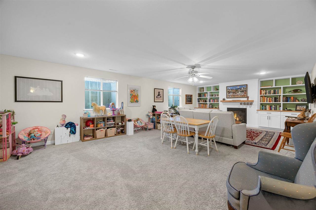 855 Prairie Street North Liberty IA 52317