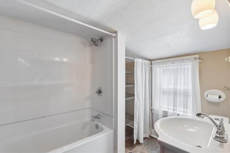 1323 Kirkwood Avenue Iowa City IA 52240