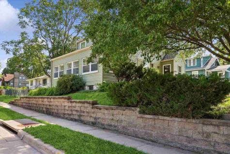 1323 Kirkwood Avenue Iowa City IA 52240