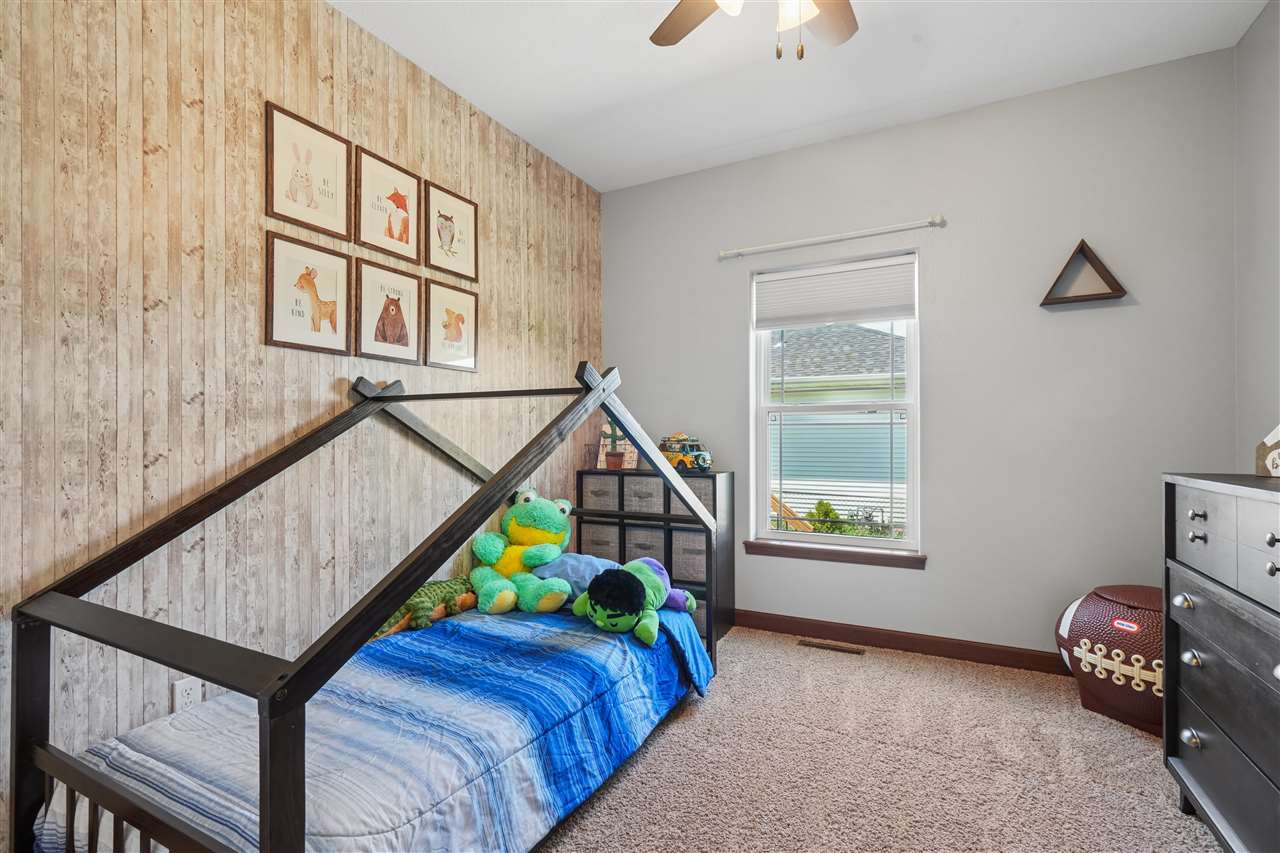 10 N Sunset Drive North Liberty IA 52317
