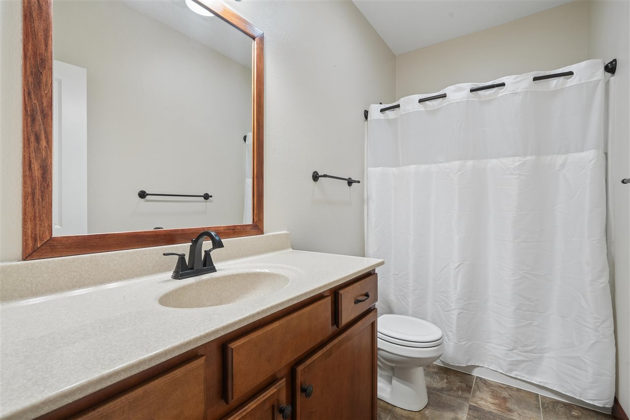 10 N Sunset Drive North Liberty IA 52317
