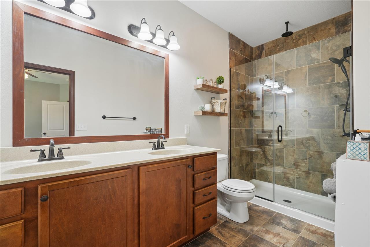 10 N Sunset Drive North Liberty IA 52317